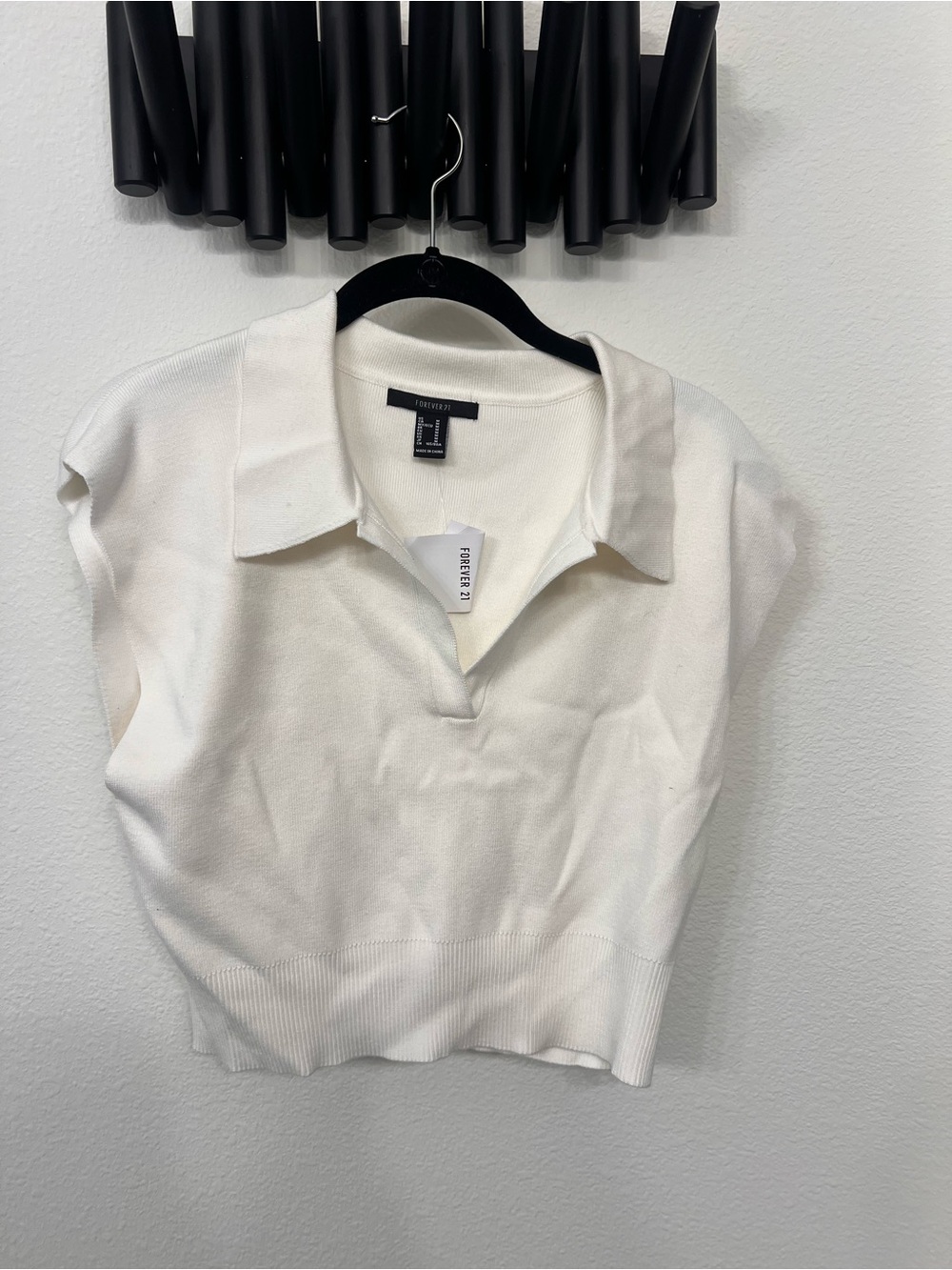 Forever 21 White Sleeveless Polo Knit Tank